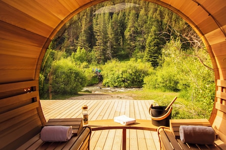 Sauna. Moose Creek Ranch