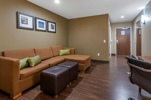 Suite, 1 King Bed with Sofa bed, Non Smoking | Hypo-allergenic bedding, desk, laptop workspace, blackout drapes - Comfort Inn & Suites Pittsburgh South (Pittsburgh)