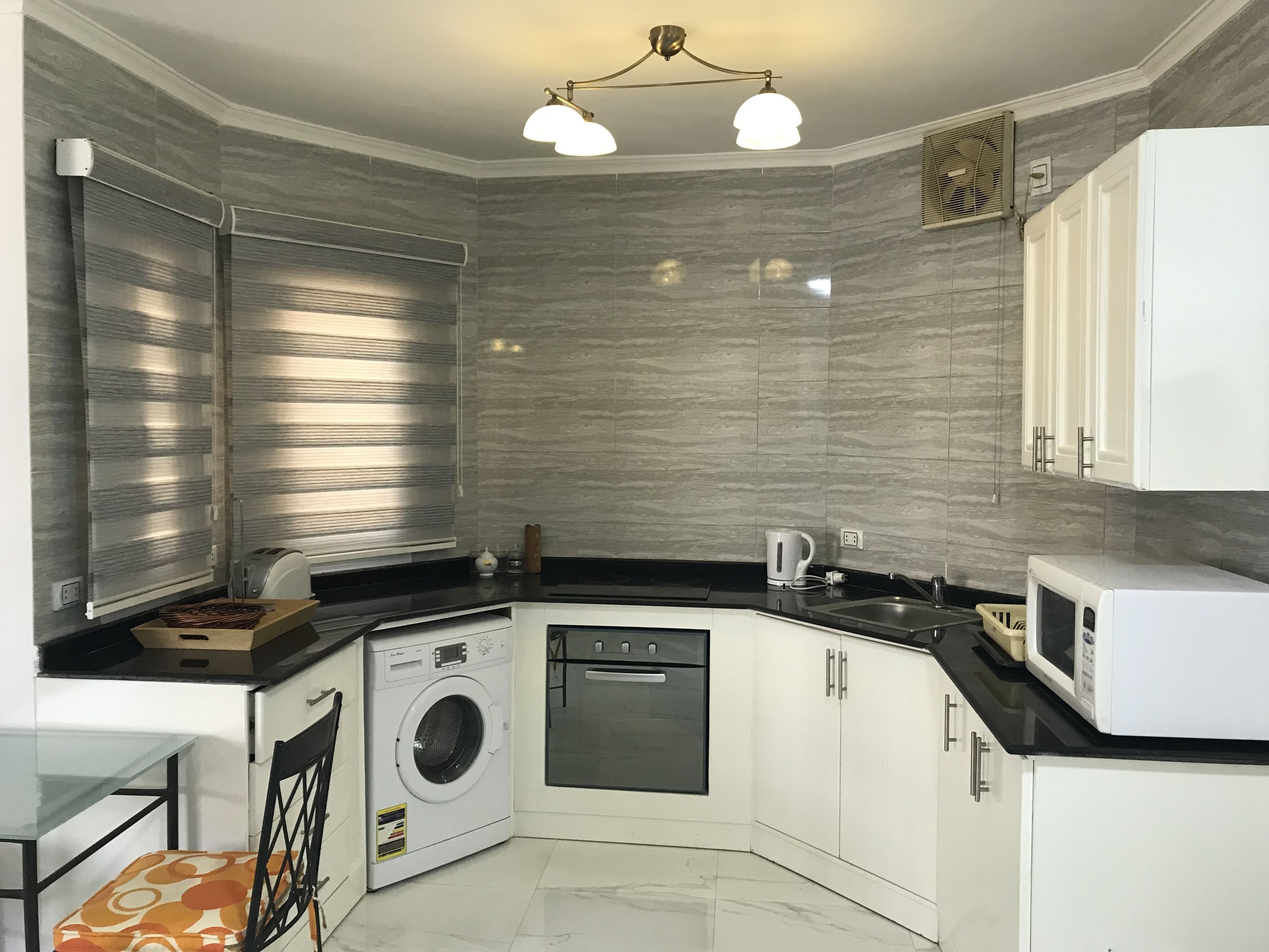 standard apartment, 1 bedroom,311 | private kitchen | full-sized fridge, microwave, oven, stovetop