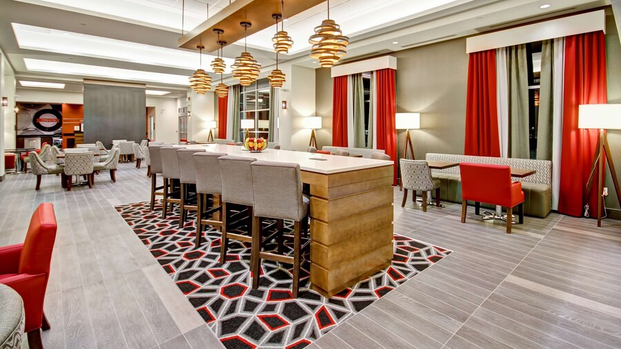 Hampton Inn & Suites by Hilton Medicine Hat