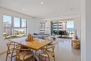 2.5 Bedroom Ocean View Apartment | Living area | 50-inch flat-screen TV with digital channels, TV, Netflix