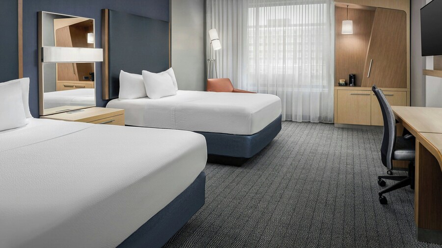 Courtyard Muncie at Horizon Convention Center