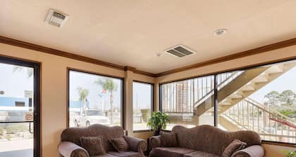 Rodeway Inn South Houston