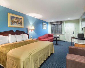 Kamar, 1 Tempat Tidur King, akses difabel, Bebas Asap Rokok | Meja kerja, Wi-Fi gratis, dan seprai linen