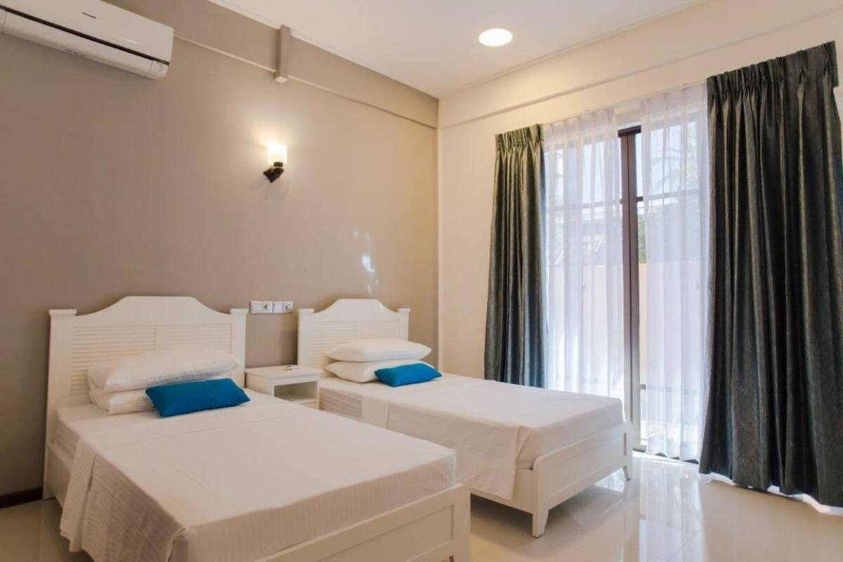In-room safe, desk, iron/ironing board (on request), cribs (free)