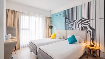 Superior Twin Room | Premium bedding, in-room safe, desk, soundproofing