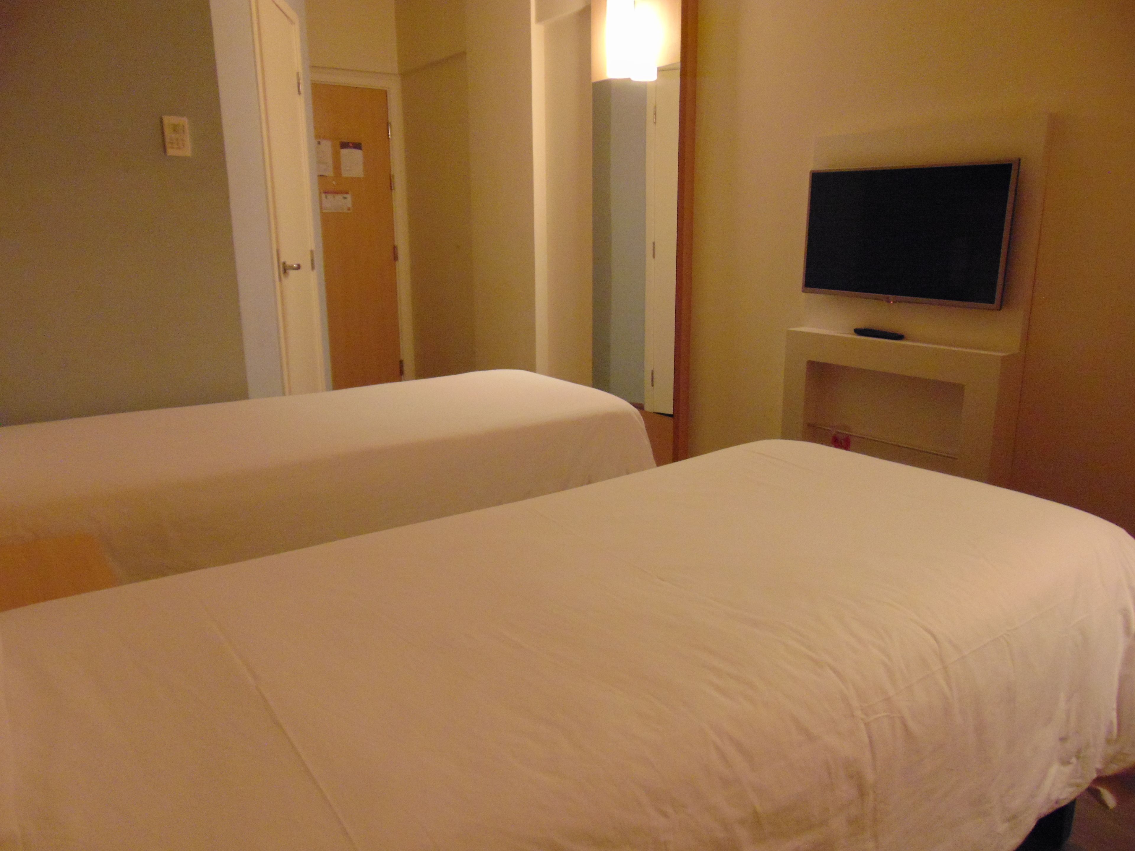 room, 2 single beds | minibar, individually furnished, desk, blackout curtains