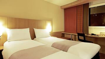 Room, 2 Twin Beds | Minibar, individually furnished, desk, blackout drapes