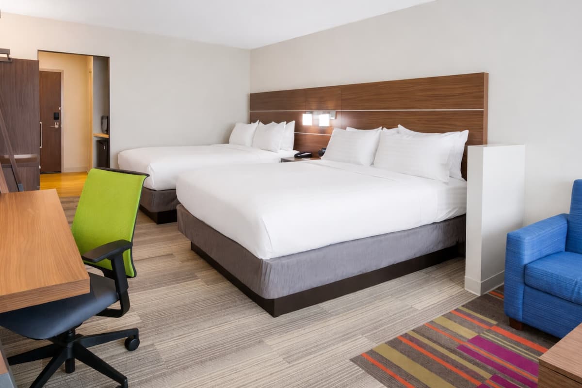 Suite, 2 Queen Beds (Additional Living Area) | Egyptian cotton sheets, premium bedding, in-room safe, desk