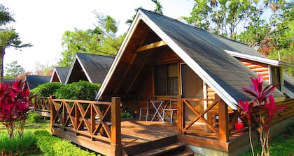 Atunas Holiday Country