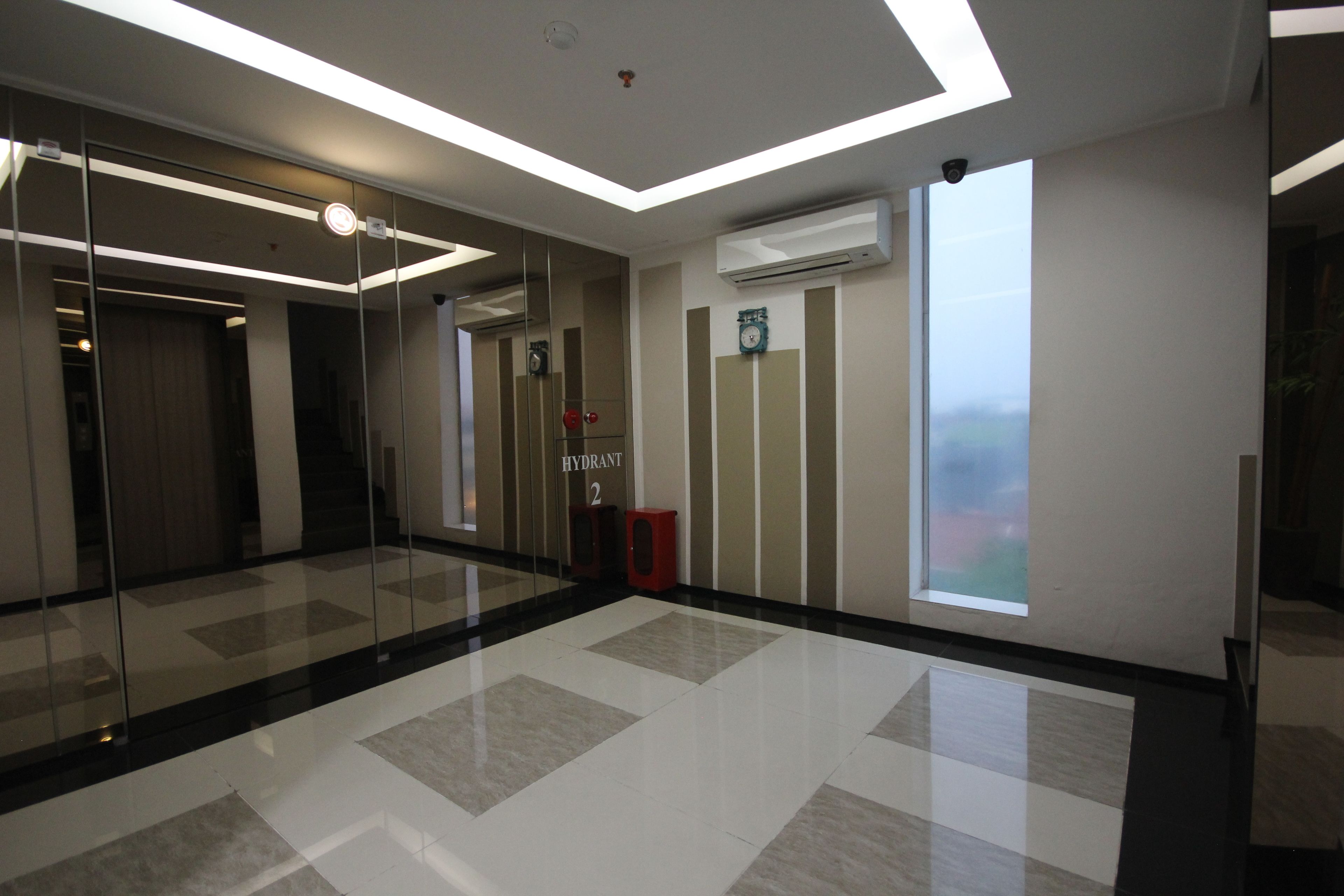 Pintu masuk interior