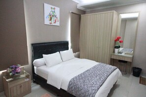 1 Bedroom Premier Suite | 1 bedroom, minibar, desk, soundproofing