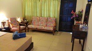 Panoramic Room (Honeymoon)