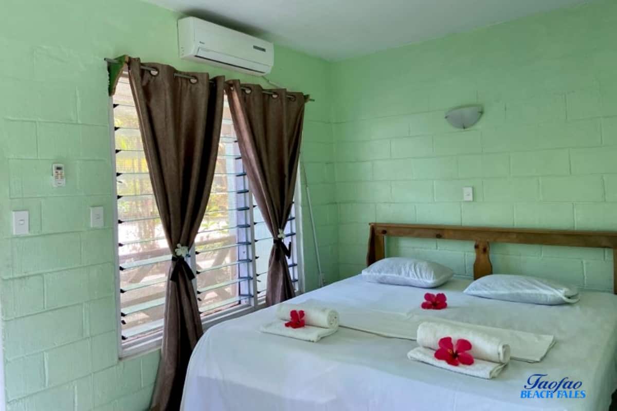 1 habitación y ropa de cama