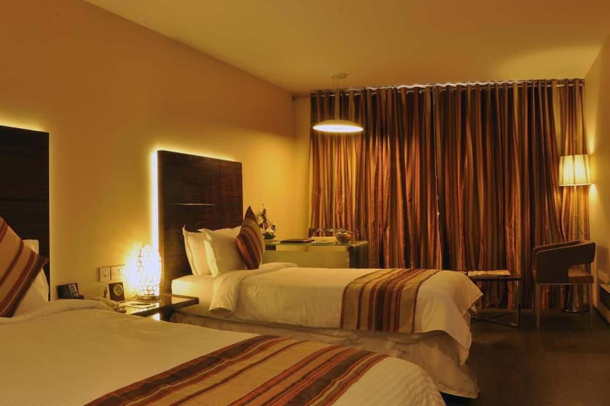 1 bedroom, minibar, in-room safe, desk