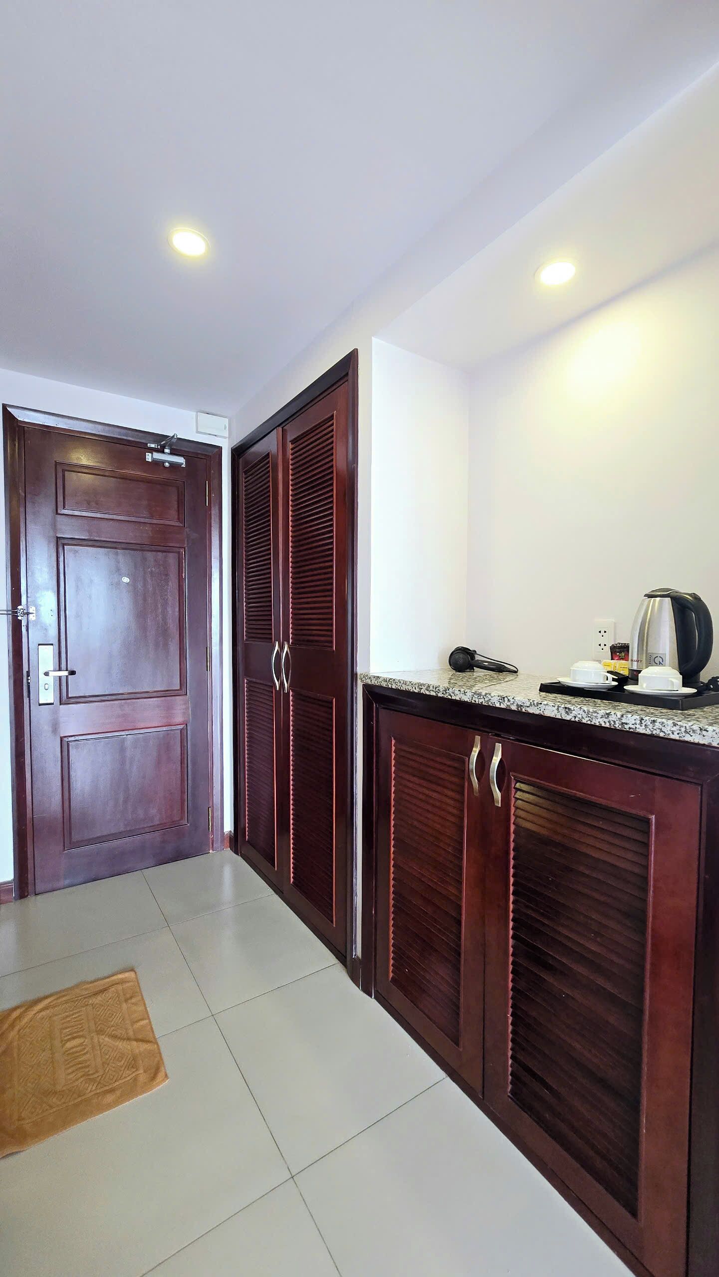 deluxe triple room | room amenity