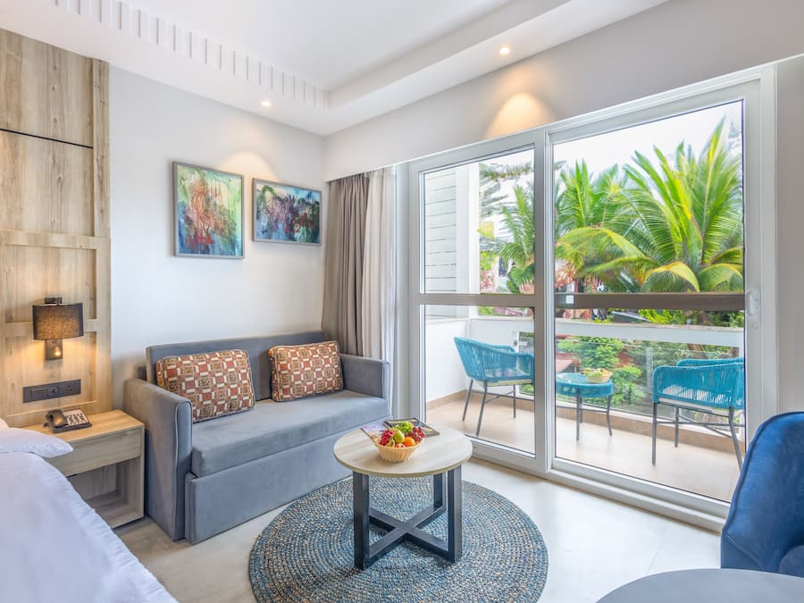Standard Room | In-room safe, desk, soundproofing, free WiFi