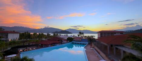 Deluxe Room Pool View w/ Balcony | View from room