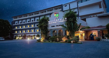 Whiterock Beach Hotel + Waterpark