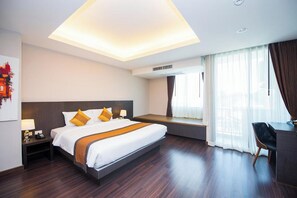 Deluxe Double Room | In-room safe, desk, laptop workspace, free WiFi - Tetris Hotel (Krabi)