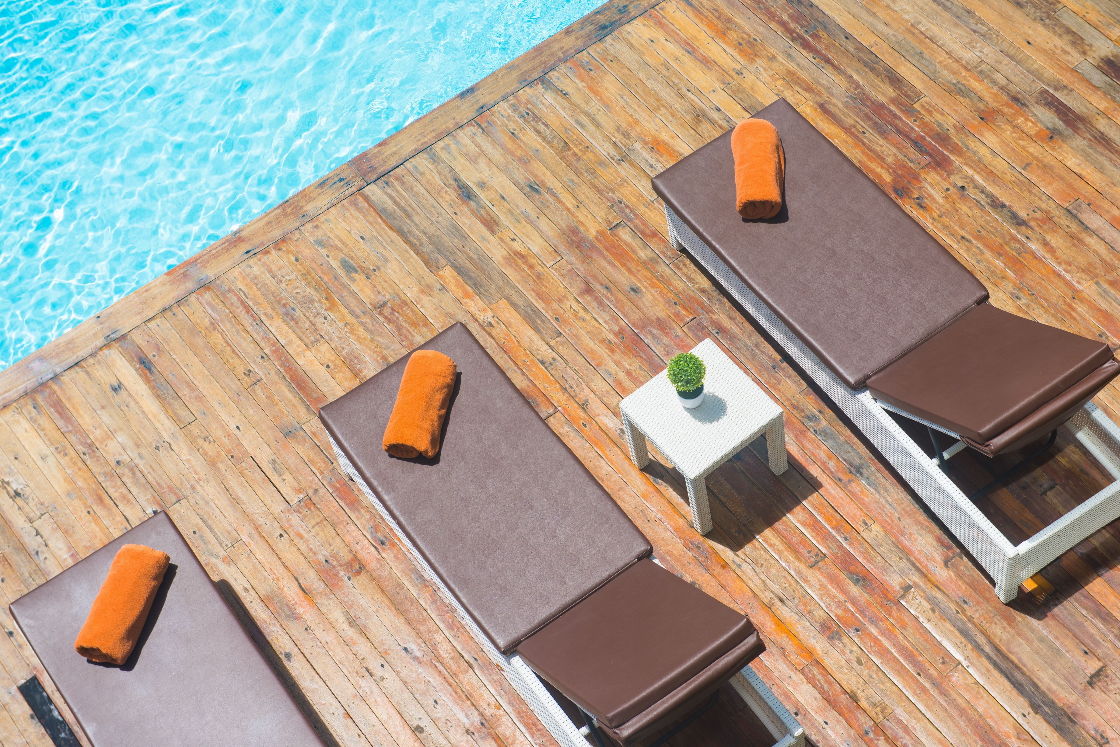 Seasonal outdoor pool