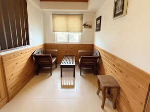 Suite Grand | Escritorio, wifi gratis y ropa de cama