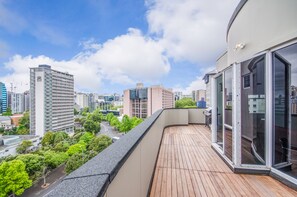 Penthouse Three Bedroom Apartment | Balcony
