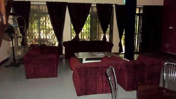 Bahagian dalam