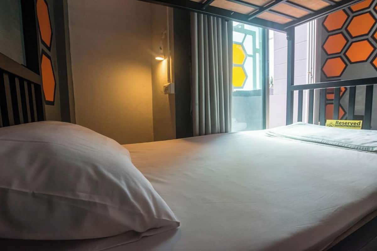 Bed in 6 Beds Mixed Dorm | Truy cập Internet không dây miễn phí, bộ trải giường