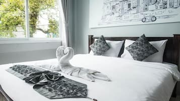 Free WiFi, bed sheets