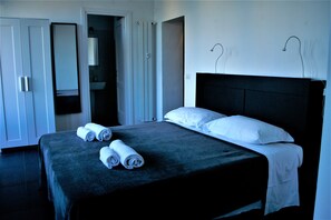 Apartment (address Re di Roma, Via Pinerolo 2, int.27) | In-room safe, desk, free WiFi - Relais La Torretta (Rome)
