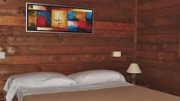 2 soverom, barnesenger (inkludert), wi-fi (inkludert) og sengetøy