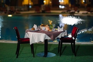 Outdoor pool, pool umbrellas