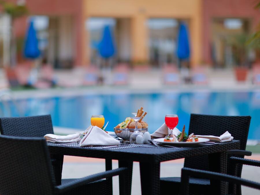 Outdoor pool, pool umbrellas