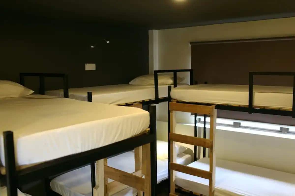 1 bedroom, in-room safe, iron/ironing board, free WiFi