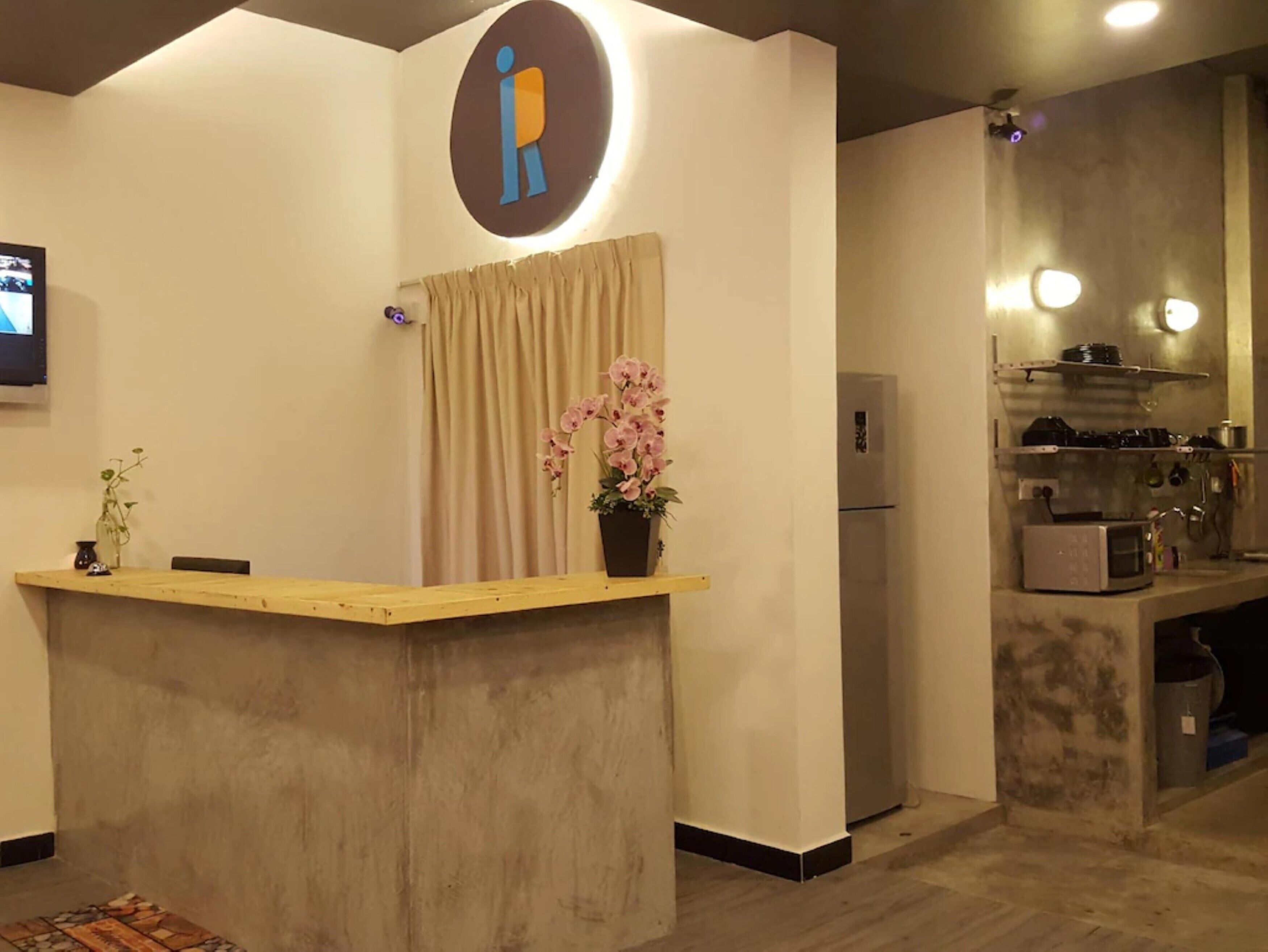 Photo - Revopackers Beds and Bunks