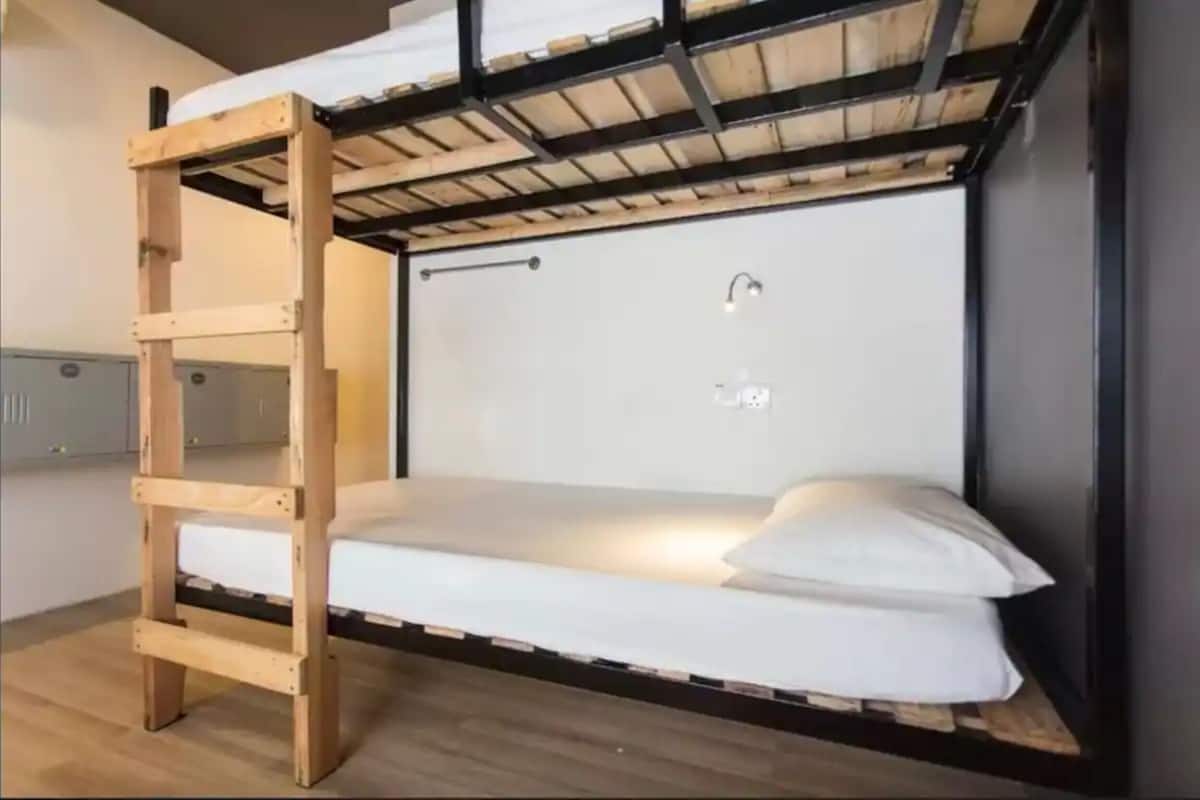 1 bedroom, in-room safe, iron/ironing board, free WiFi