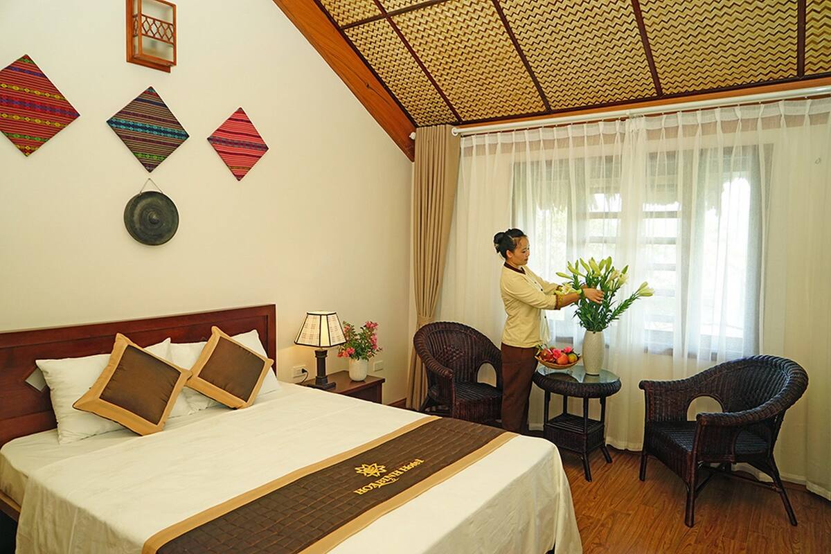 Quarto luxo | Frigobar, cofres nos quartos, escrivaninha