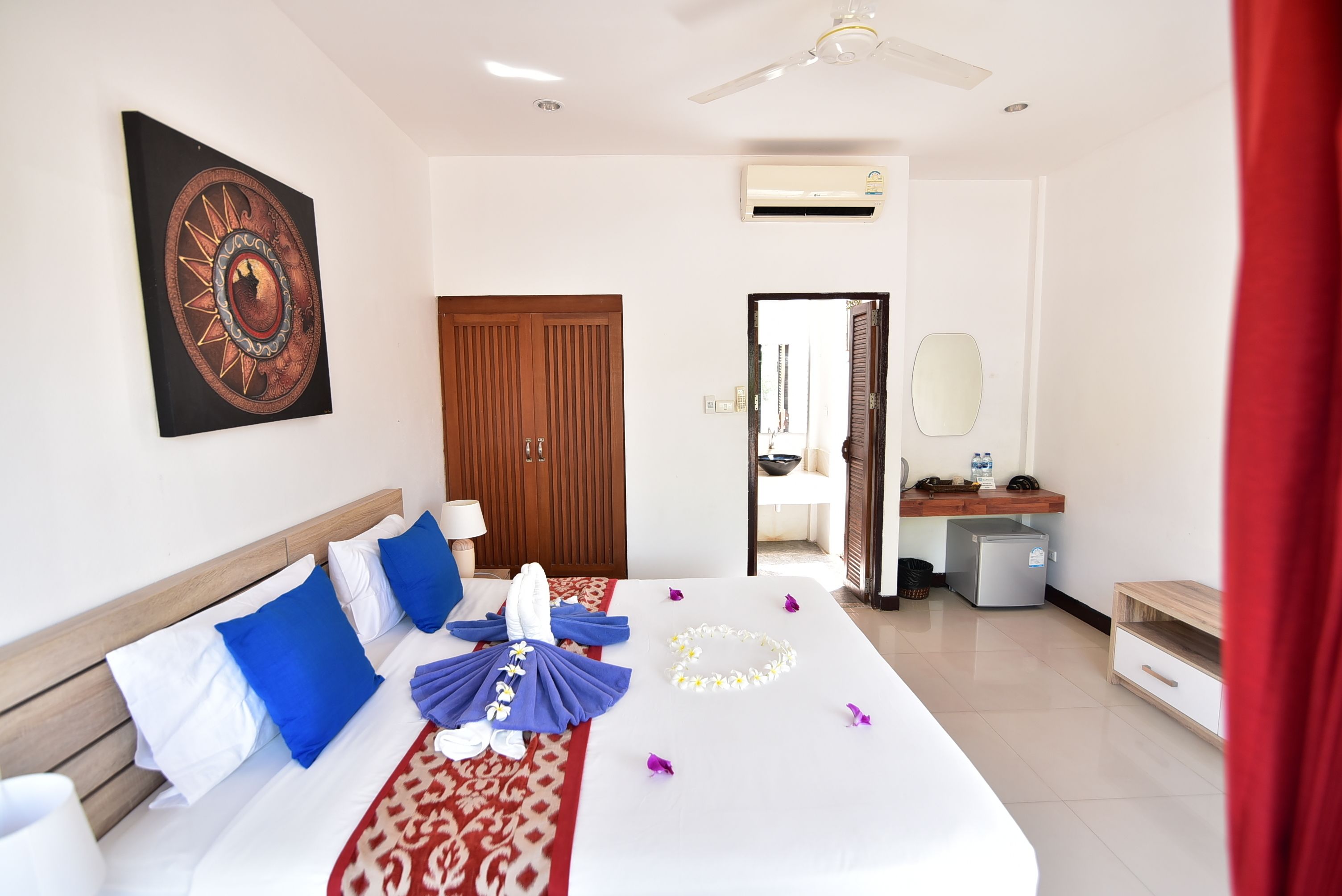 superior room, 1 king bed, patio, ocean view | 1 bedroom, minibar, in-room safe, desk