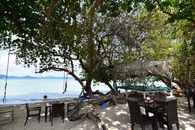 Reef Resort