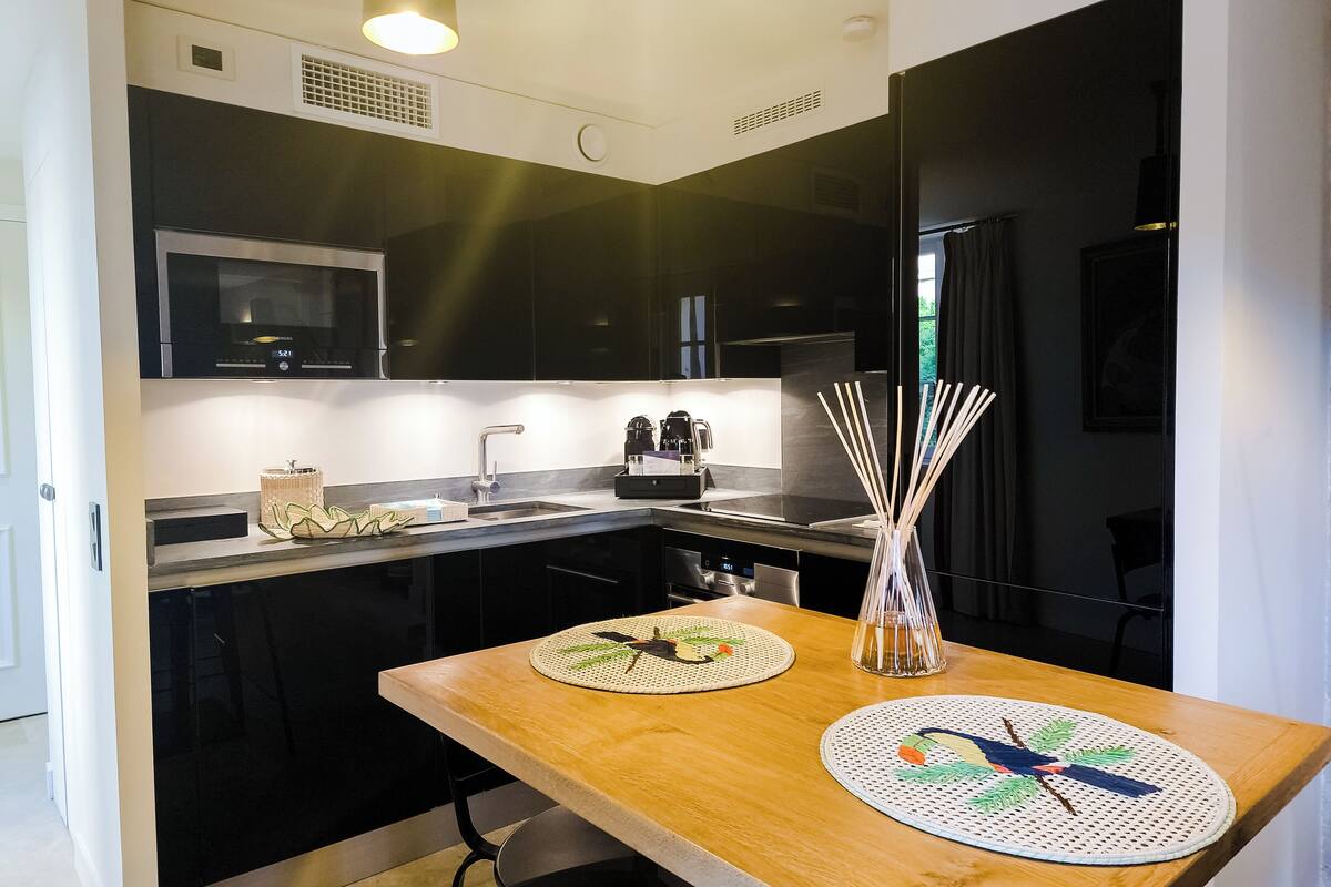 apartment, city view | private kitchen