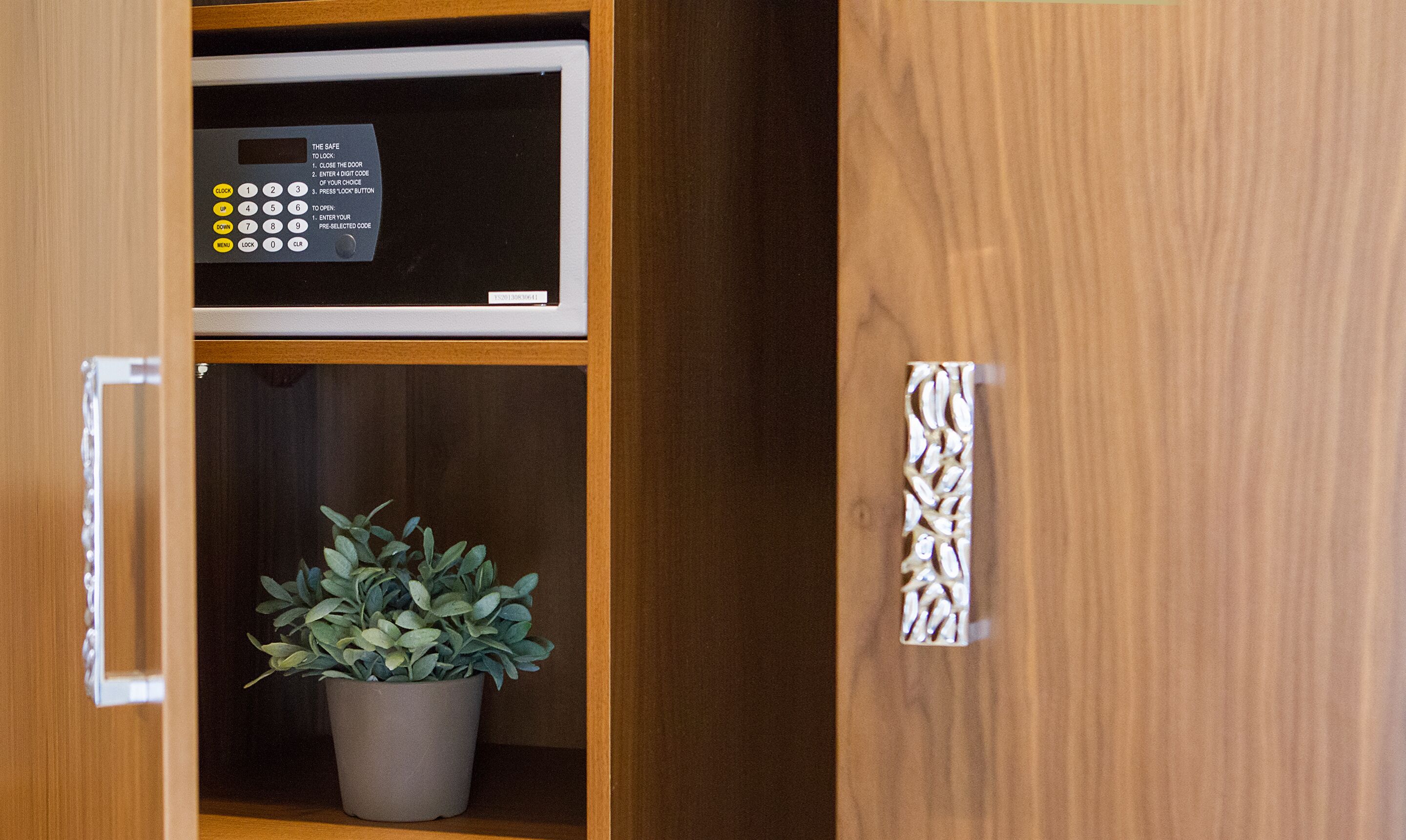 executive suite | room amenity