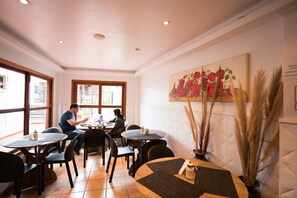 Restaurant - Residencial Los Lapachos (Puerto Iguazú)