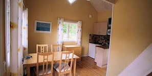 Residenza familiare, 2 camere da letto | Ristoranti