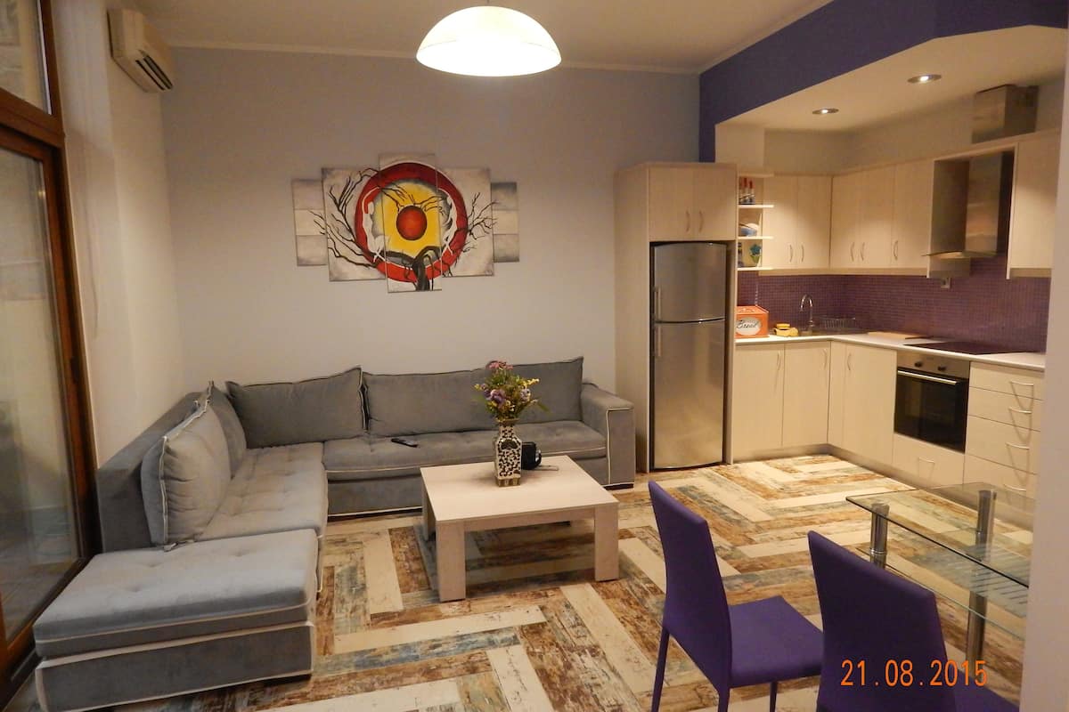 superior suite | living area | led tv