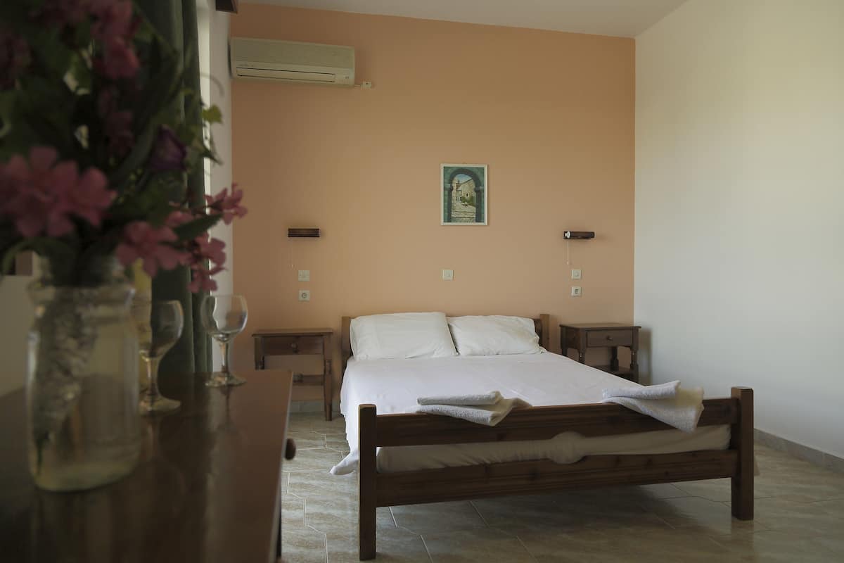 1 habitación, wifi gratis y ropa de cama