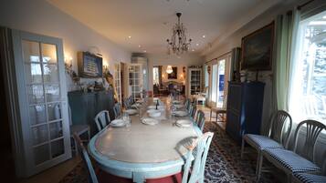 In-room dining