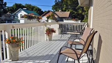 Habitación tradicional (Jade) | Balcón