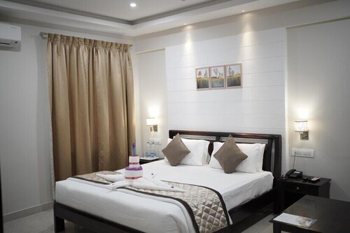 w-100 hotel_img