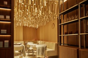 Sauna, steam room, body treatments, aromatherapy, hot stone massages